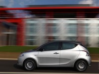 Lancia Ypsilon photo