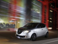 Lancia Ypsilon photo