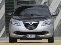 Lancia Ypsilon photo